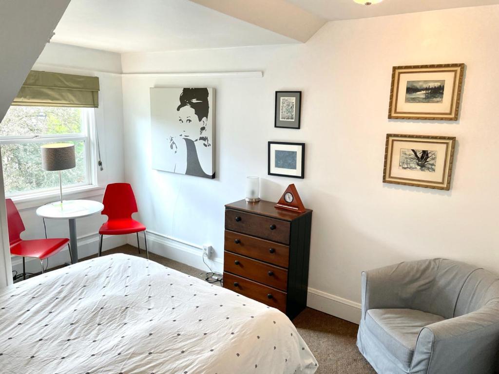 Portland International Guesthouse ภายนอก รูปภาพ