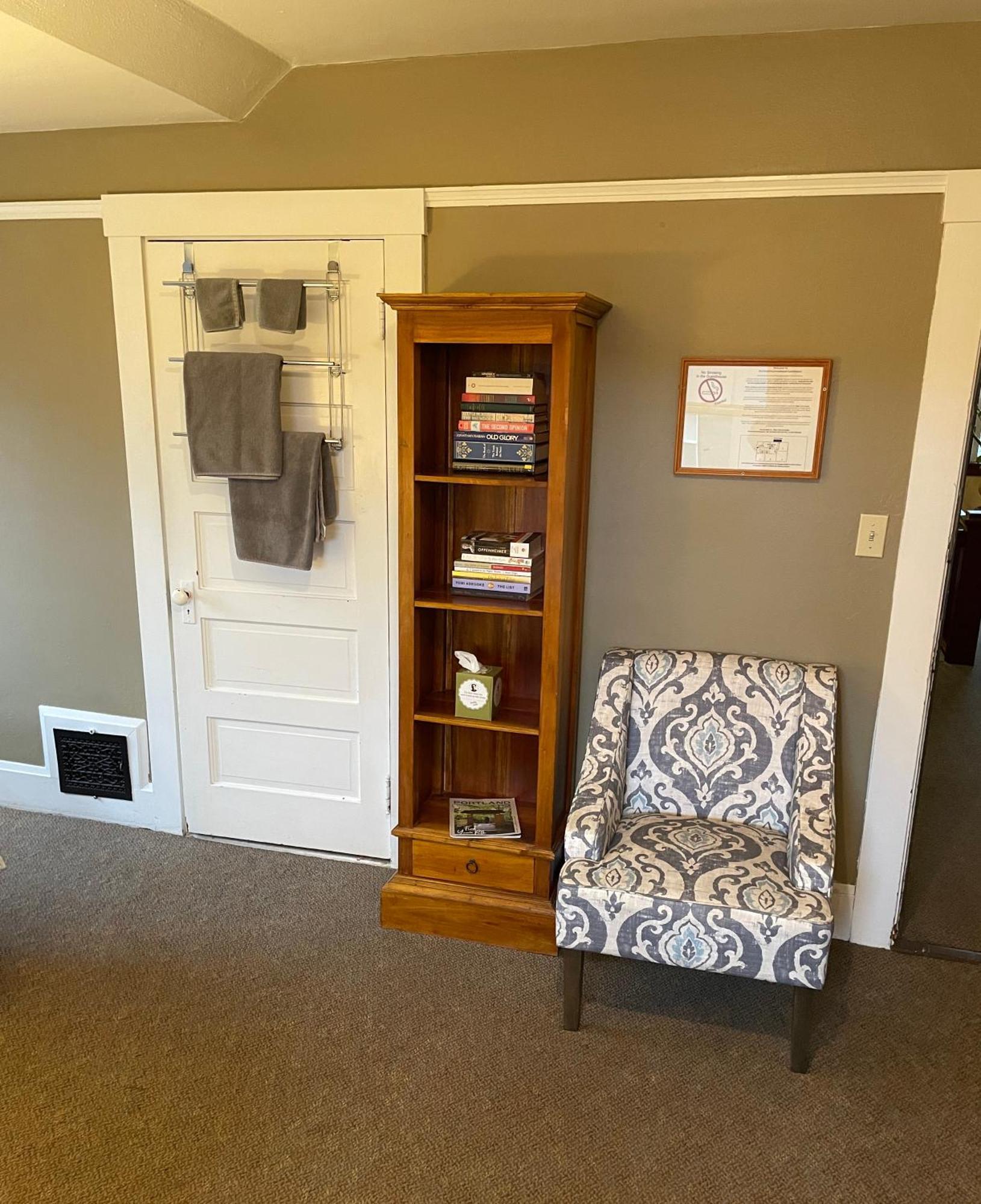 Portland International Guesthouse ภายนอก รูปภาพ